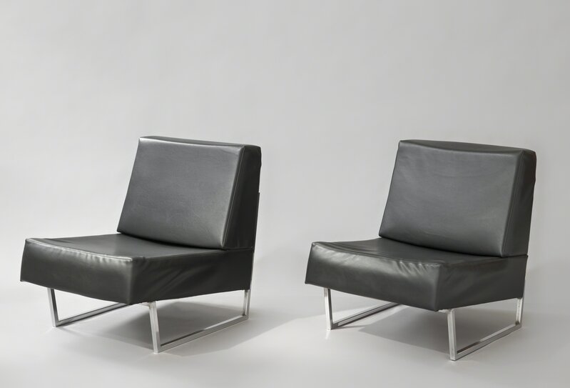 Pierre Guariche, ‘Pair of low chairs FG2 - Courchevel’, 1959/1960, Design/Decorative Art, Chromed metal, foam and vinyl, Galerie Pascal Cuisinier