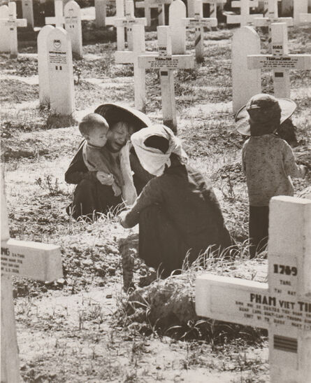 Robert Capa, ‘In a Cemetery in Nam Dinh’, 1954