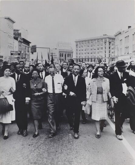 Moneta Sleet Jr., ‘Rosa Parks, Dr. and Mrs. Abernathy, Dr. Ralph Bunche, and Dr. and Mrs. Martin Luther King, Jr. leading marchers into Montgomery’, 1965-printed ca. 1970