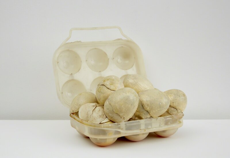 Marcel Broodthaers, ‘Oeufs’, Sculpture, Eggshells, resin, plastic container, Hannah Hoffman Gallery