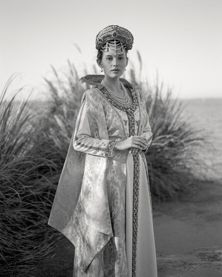 Alys Tomlinson, ‘The Queen, traditional costume/La Regina, costume tradizionale’, 2021