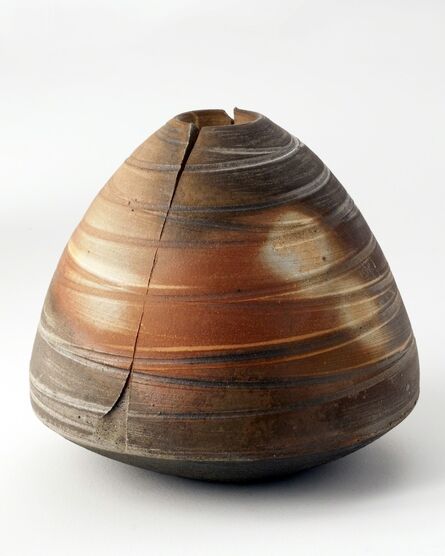 Eric Astoul, ‘Vase échancré strié, ceramic’, 2011