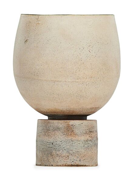 Hans Coper, ‘Vase with interior cylindrical stem-holder, England’, 1970s