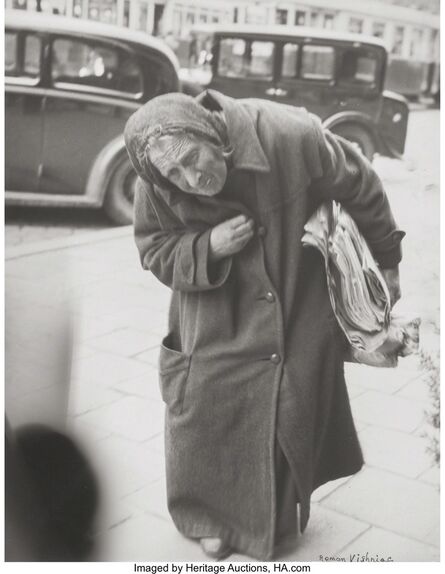 Roman Vishniac, ‘Old woman, Paris’, 1934