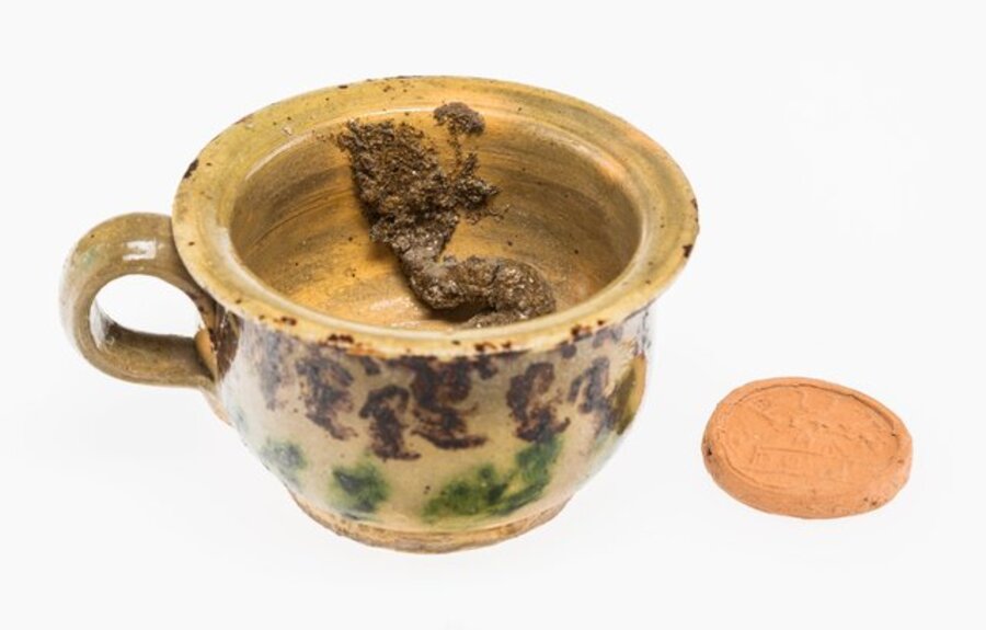 Chamber Pot and Brothel Coin