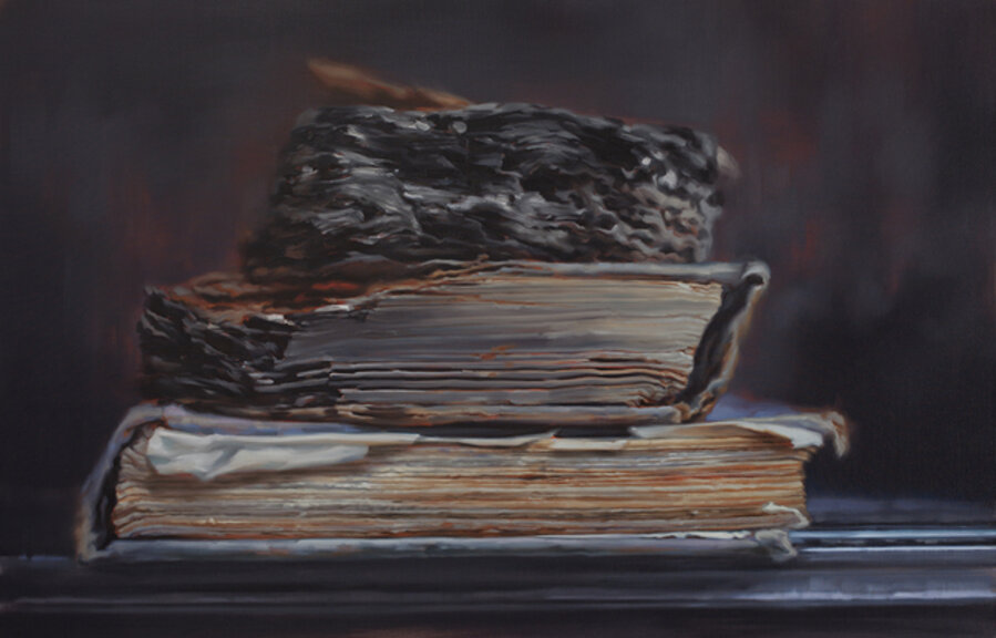 Through Fire (Books that Survived the Anti-Japanese War of Resistance at Tsinghua University No.2) 劫后余生(清华大学图书馆抗日战火中幸存书籍 #2)