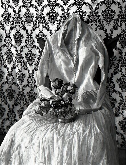 Leslie Hanes, ‘Wedding Dress Waiting’