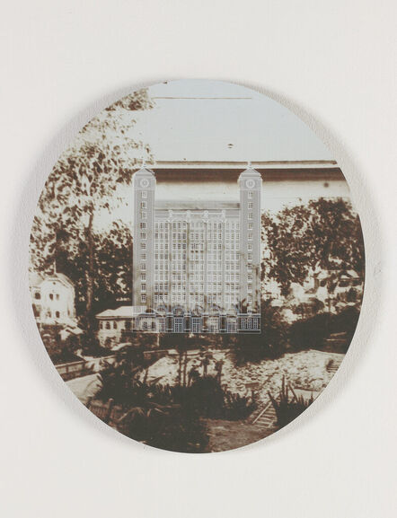 Prateep Suthathongthai, ‘ลายเส้นสันนิษฐาน ตึก 12 ชั้น / Dusit Smith Building’, 2023