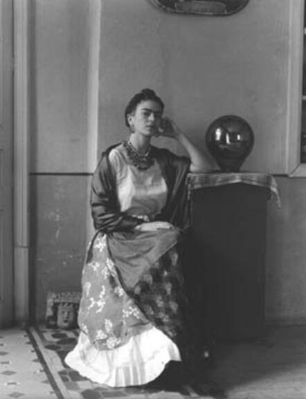 Manuel Álvarez Bravo, ‘Frida Kahlo con globo, Coyoacán, México’, 1938