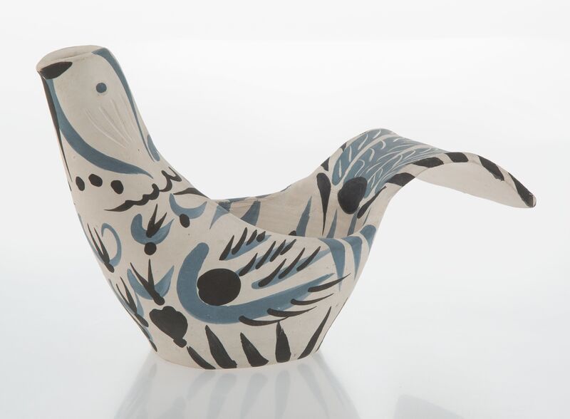 Pablo Picasso, ‘Sujet Colombe’, 1959, Design/Decorative Art, Terre de faïence vase with hand painting, Heritage Auctions