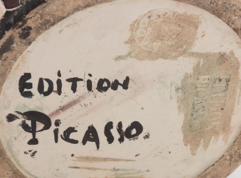 Pablo Picasso, ‘Hibou marron noir’, 1951, Design/Decorative Art, White earthenware clay decoration in oxides, with knife engraving on white enamel, Hindman