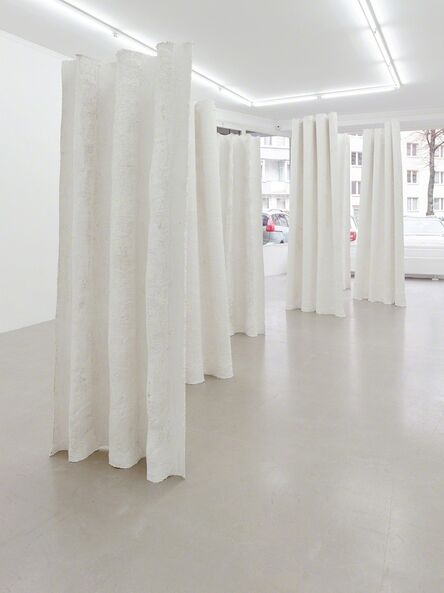 Inge Mahn, ‘Stehende Vorhänge (Standing curtains)’, 2017