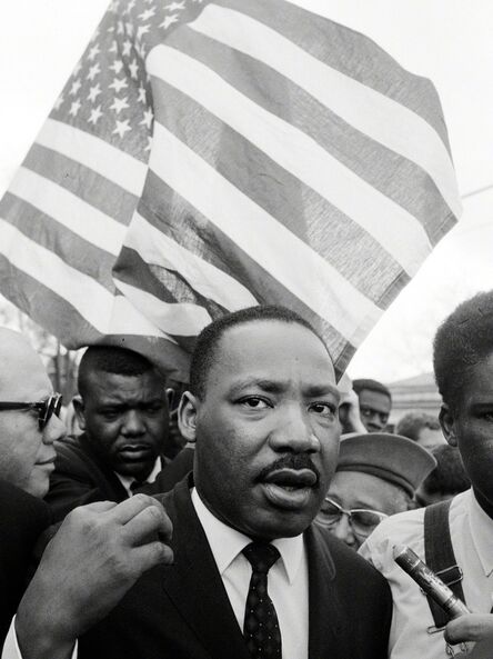 Steve Schapiro, ‘Martin Luther King Jr. leading March with flag, Selma, AL’, 1965