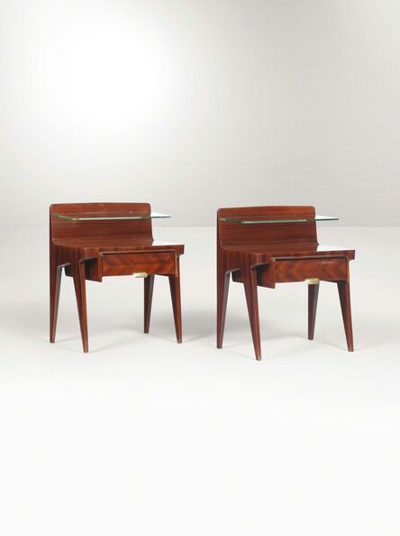 ‘A pair of night tables with a wooden structure, a glass top and brass details’, 1950 ca.