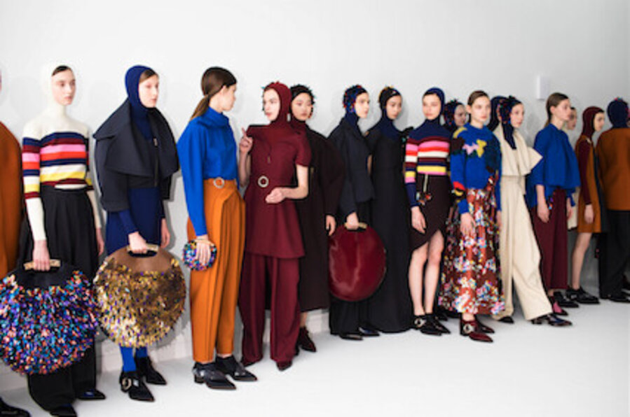 Delpozo Line Up, NYC (UNFRAMED PRINT)