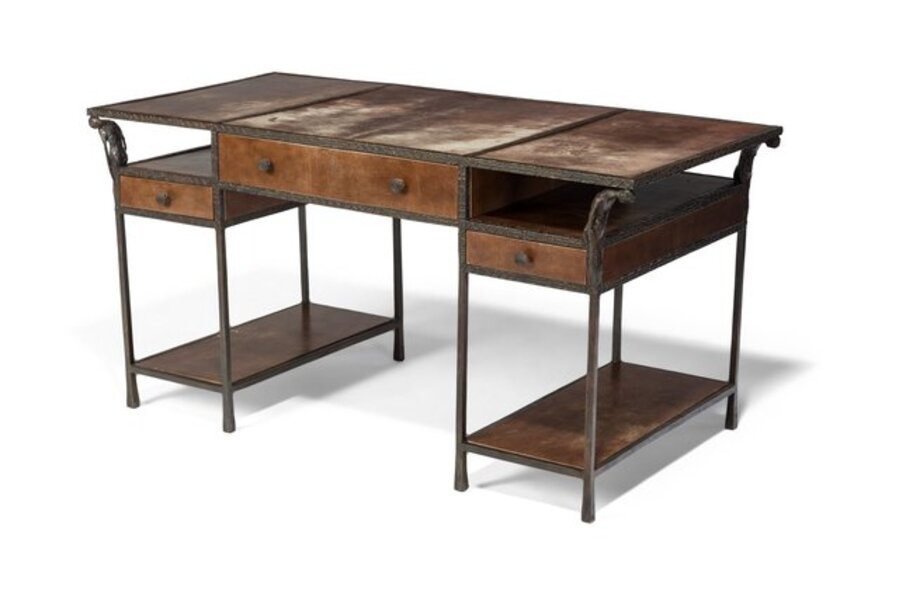 Bureau aux Caryatides et Scarifications
