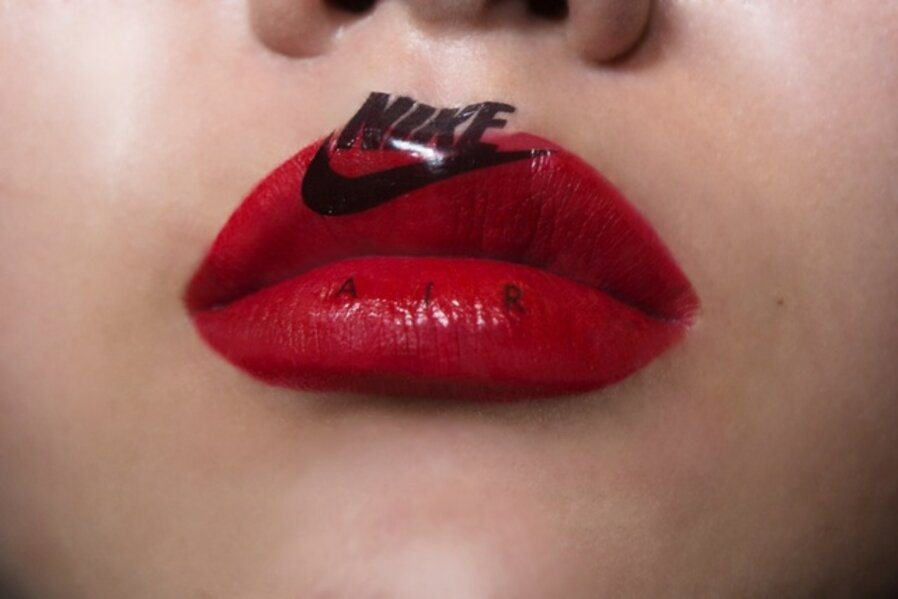 Wear NIKE 11