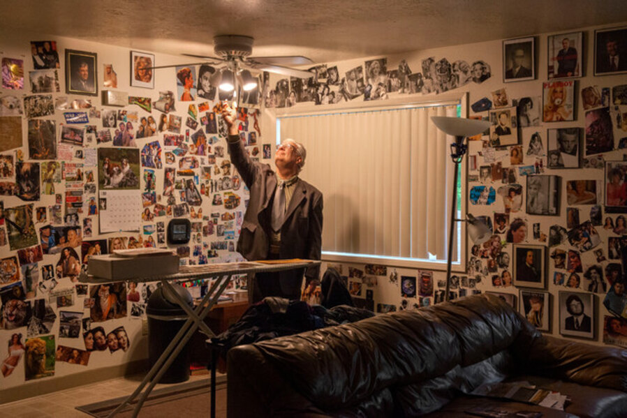 USA. Oregon. Portland. 2015. In Michael's home.