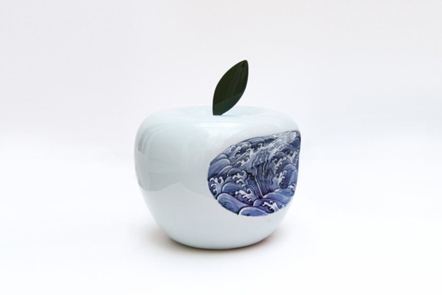 APPLE CHINA (BLUE WAVE)