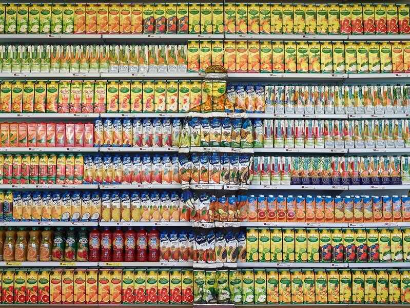 Liu Bolin, ‘Fruit Juices’, 2019, Photography, Stampa a getto di inchiostro - Ink-jet print, Pop House Gallery
