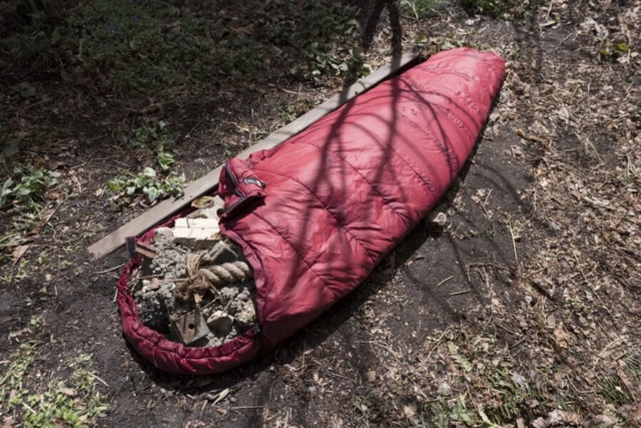 Untitled (public sculpture for a redundant space)