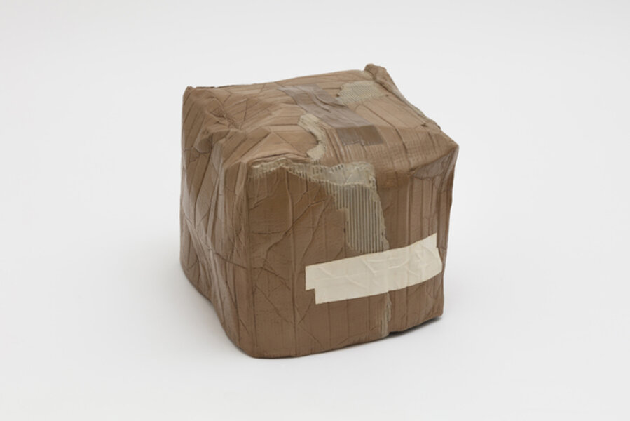 Maquette 166 / Box Stool