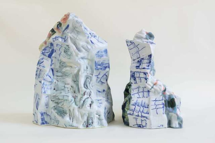 Bending the Walls 'Pleasures and Places'