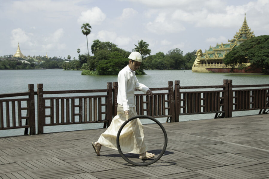 Bicycle Tire Rolling Event from Yangon: Kan Daw Gyi Park