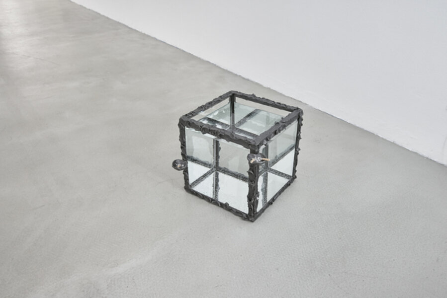 Untitled (Aschenbecher I)