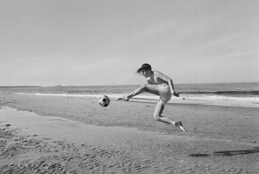 Whitley Bay, From Writing in the Sand,