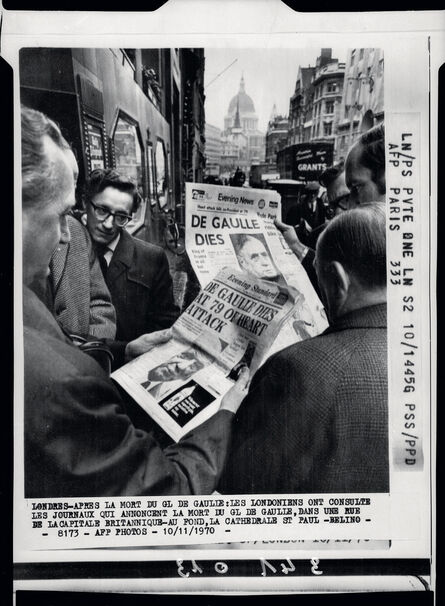 AFP, ‘Londoners read the newspapers on November 10th, 1970, announcing the death of General Charles de Gaulle which happened the day before.’, 1970