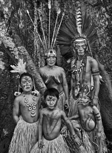 Sebastião Salgado, ‘Shanã with wife Taiana and their children, Yawanawá village of Nova Esperança, Rio Gregório Indigenous Territory, State of Acre, Brazil’, 2016