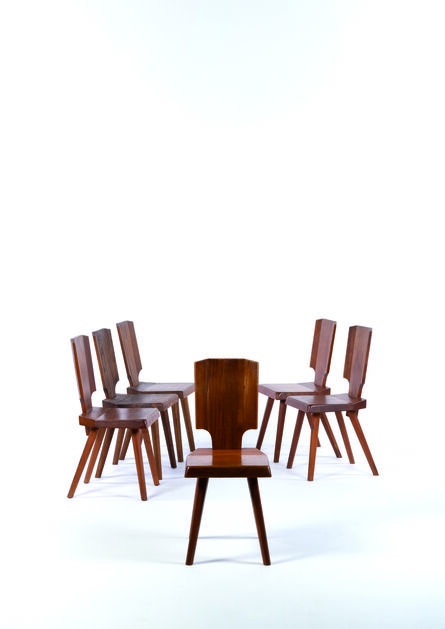 Pierre Chapo, ‘Six S28A chairs in elm’, vers 1960