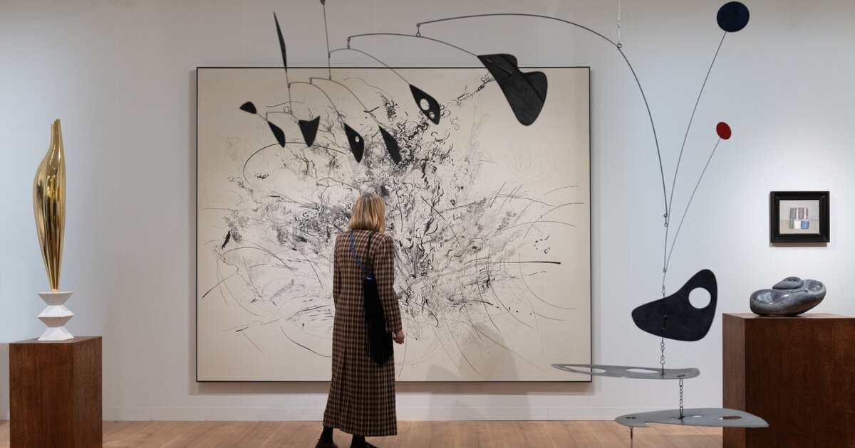 Image accompanying source report: Paris fair cut short by protests still reports resilient buying, from eight-figure modern masters to mid-priced contemporary work