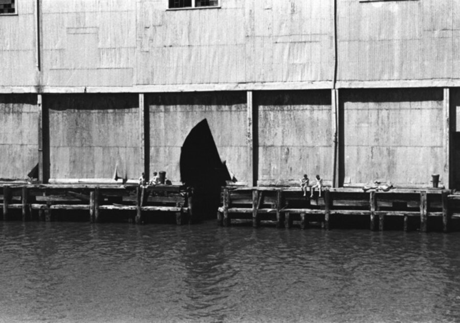 The Piers (With couple engaged in sex act)