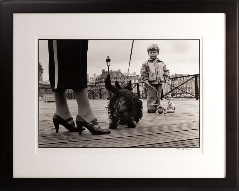 Elliott Erwitt, ‘Paris, France’, 1989, Photography, Gelatin silver print, print date: 2012, Black wooden Chanel frame, Ostlicht. Gallery for Photography