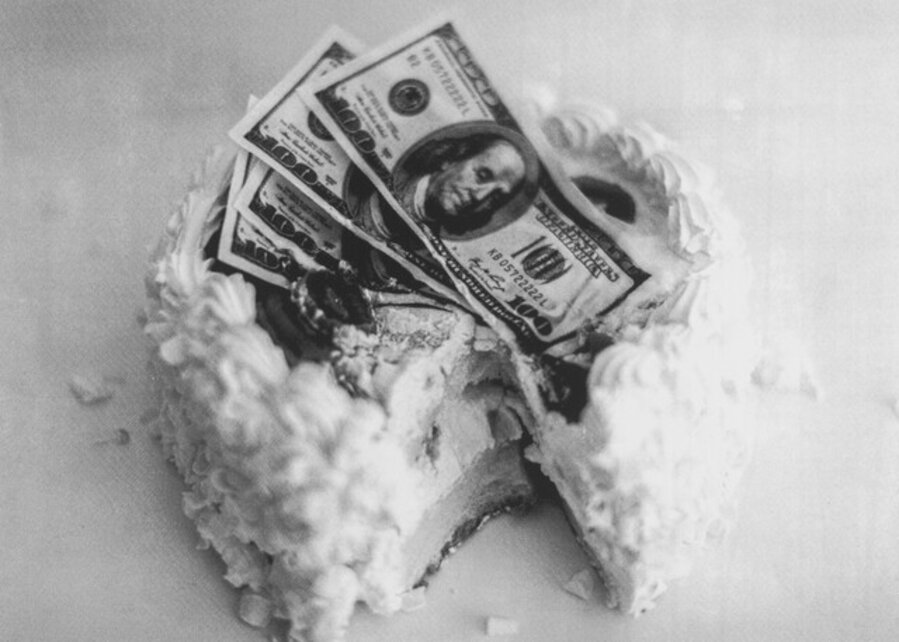 WRONG CAKE, Mind Series (Case 2, Cambodia, On Mass Hysteria)
