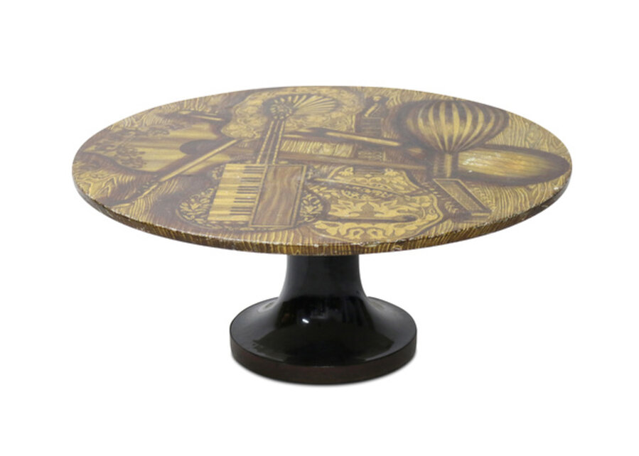 A 1950s circular coffee table