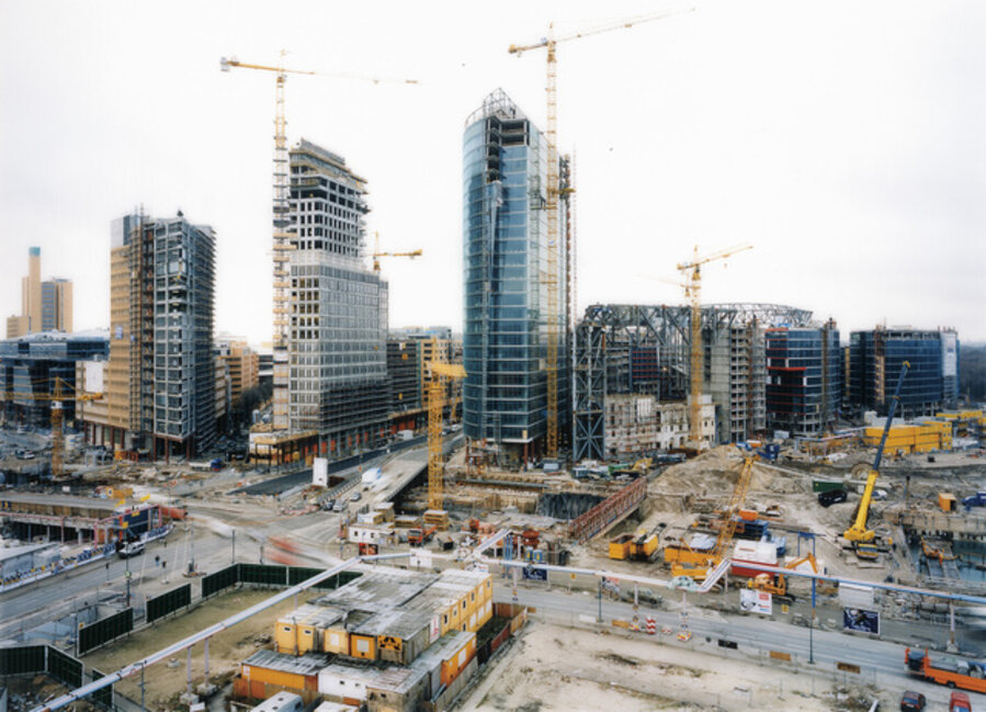 Stadt 7/10 (Berlin)