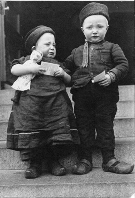 Augustus F. Sherman, ‘Dutch Siblings’, 1905-1920