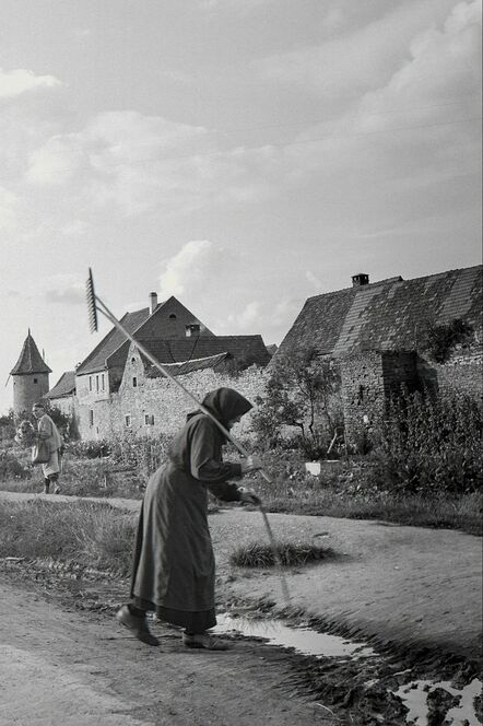 Tony Vaccaro, ‘Woman back from the fields, Germany, 1948’