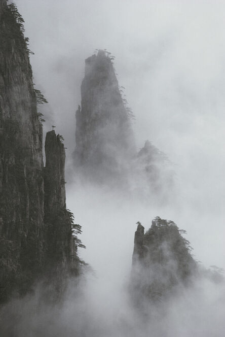 Marc Riboud, ‘Montagne céleste #2, Huang Shan’, 1983