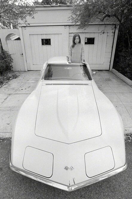Julian Wasser, ‘Joan Didion, Hollywood, 1968 (3.)’, 1968