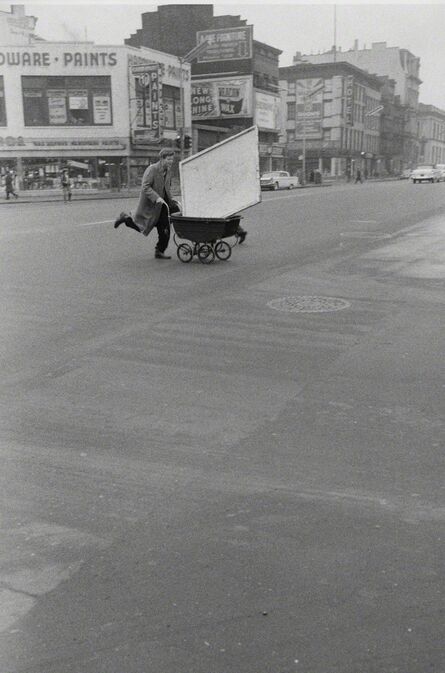 John Cohen, ‘Red Grooms Crossing Third Avenue’, 1960