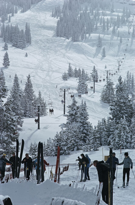 Slim Aarons, ‘Skiing In Vail’, 1964