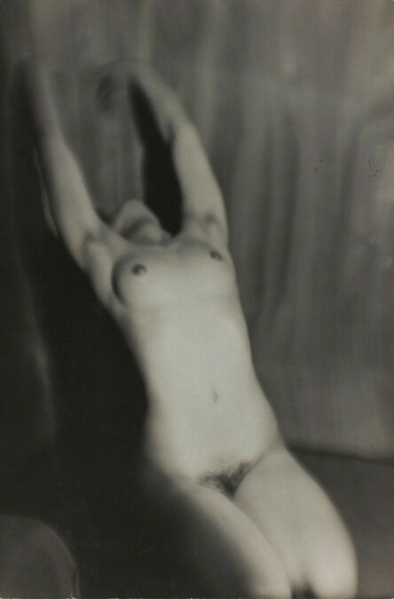 Germaine Krull, ‘Nu féminin (Female nude)’, 1928