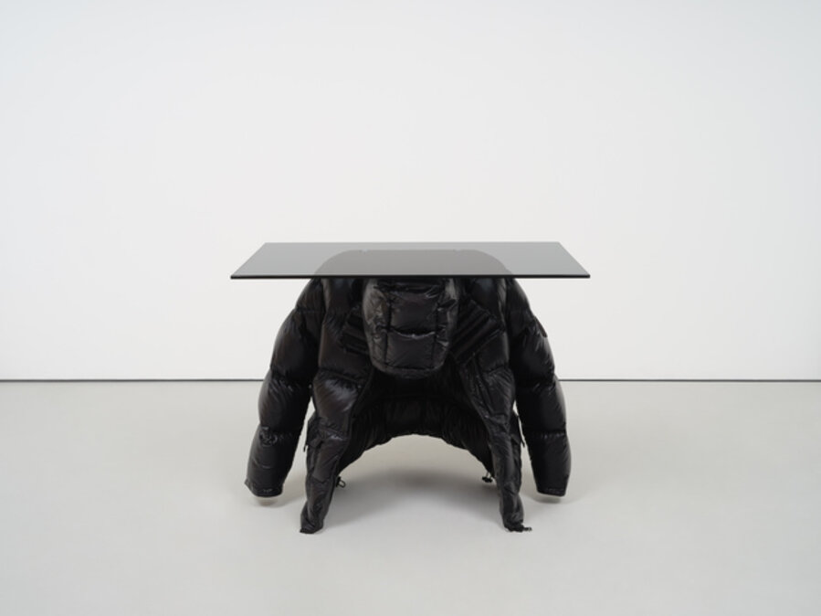 Puffer Desk III