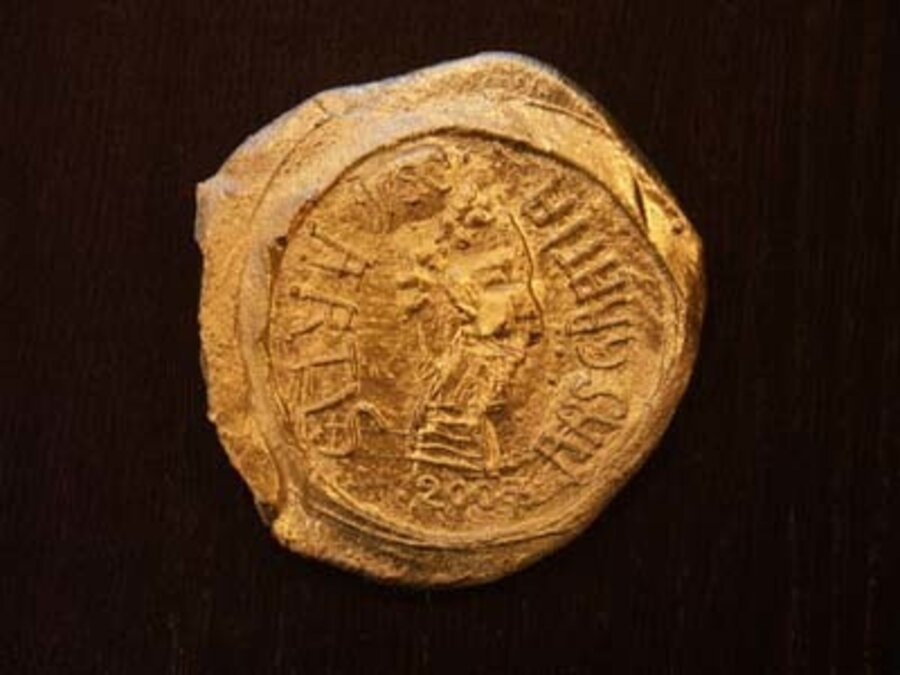 Self (medallion)