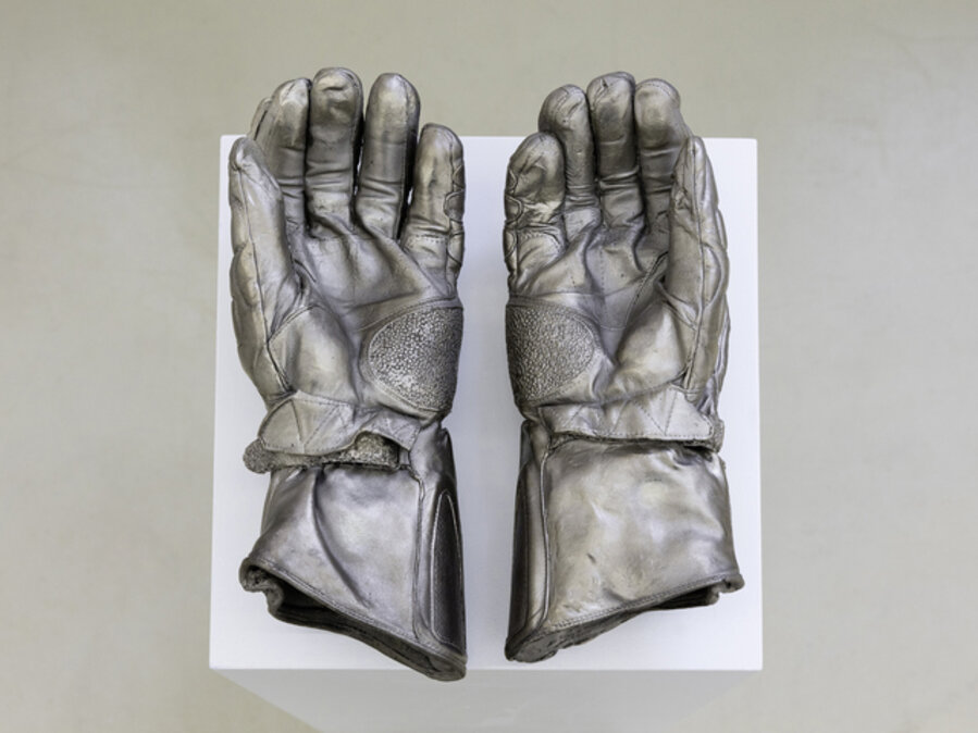 »Held«