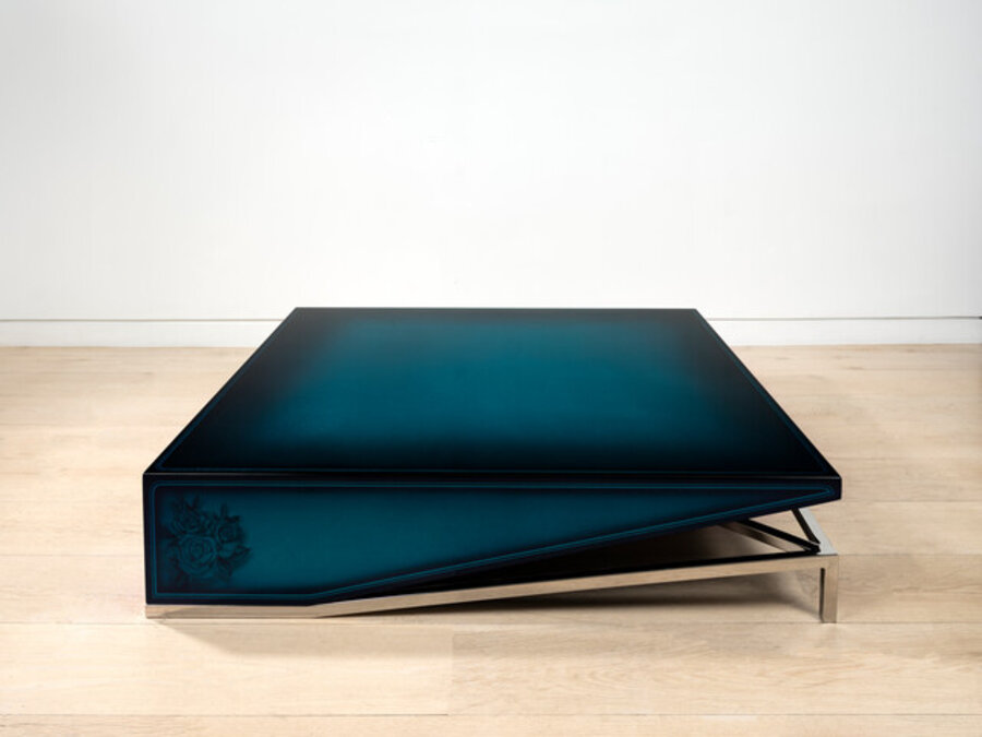 Switch (blue)